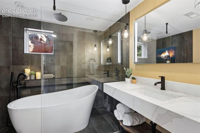 127 Via Vallecito NA, Manitou Springs, CO 80829