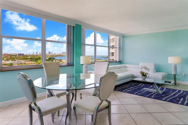 11930 N Bayshore Dr 909, North Miami, FL 33181