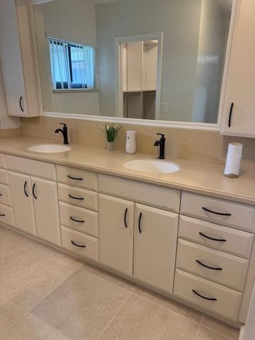 10298 Greentrail Drive N, Boynton Beach, FL 33436