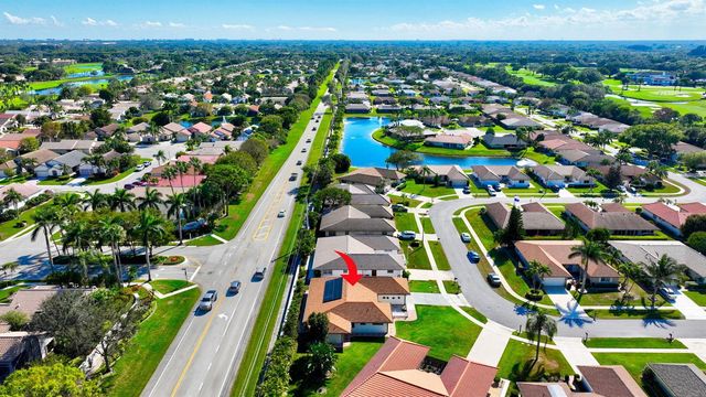 10298 Greentrail Drive N, Boynton Beach, FL 33436