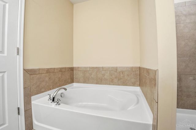 9626 Greenery Court, Deerfield Twp., OH 45140