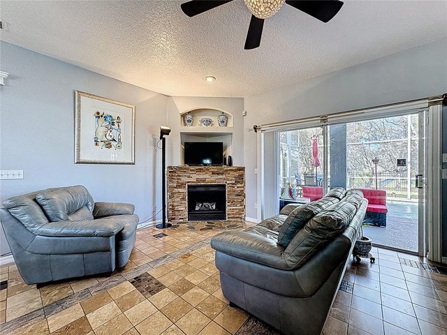 2048 APPLEGATE DRIVE, Ocoee, FL 34761