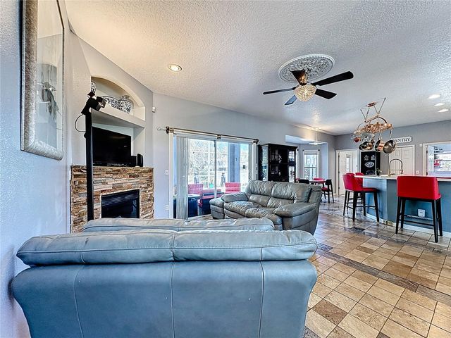 2048 APPLEGATE DRIVE, Ocoee, FL 34761