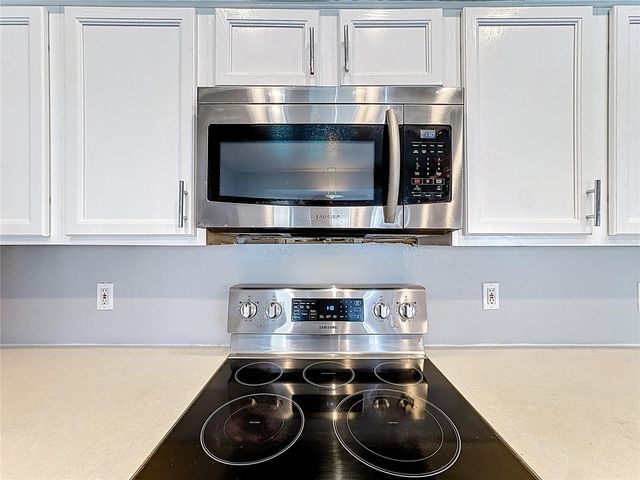 2048 APPLEGATE DRIVE, Ocoee, FL 34761