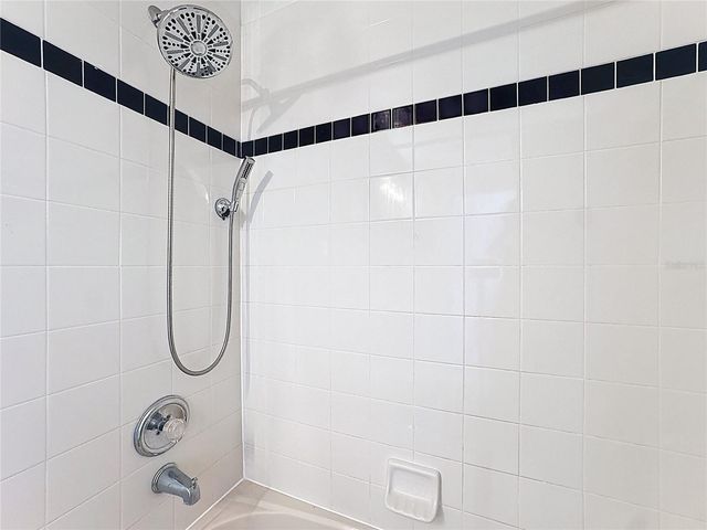 2048 APPLEGATE DRIVE, Ocoee, FL 34761