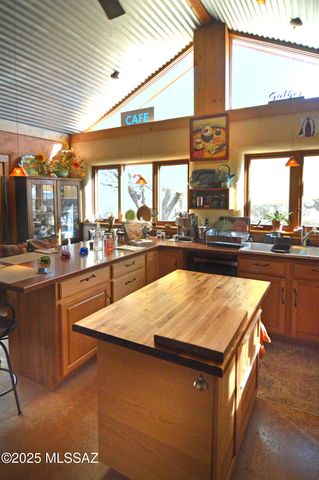 45 Redrock Drive, Patagonia, AZ 85624