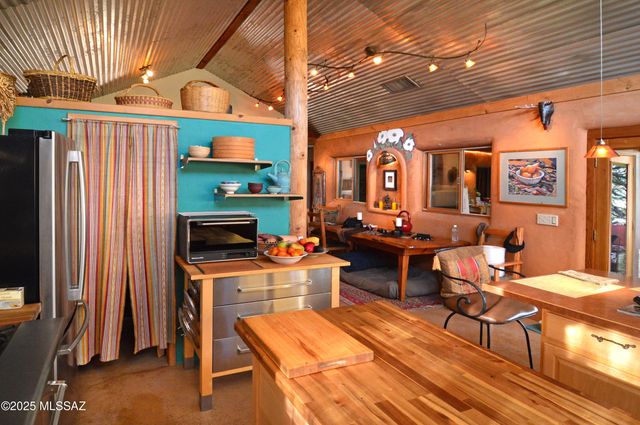 45 Redrock Drive, Patagonia, AZ 85624