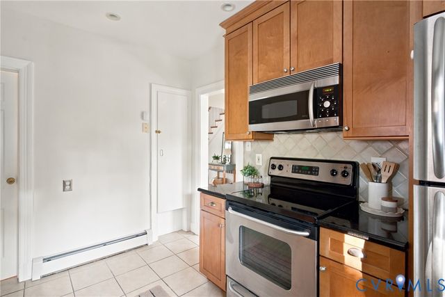 2210 Kenmore Rd, Henrico, VA 23228