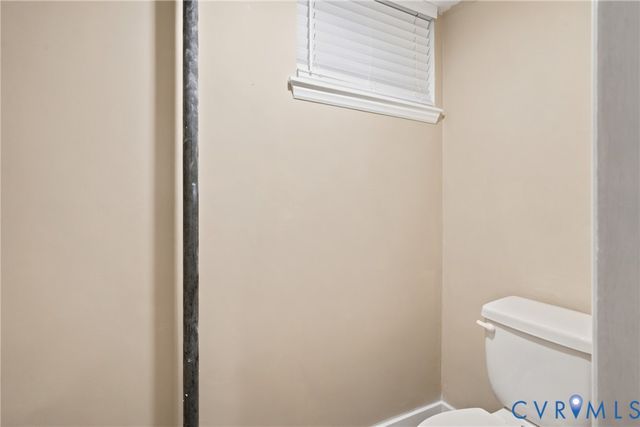 2210 Kenmore Rd, Henrico, VA 23228