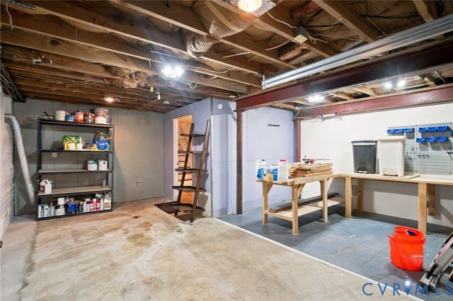 2210 Kenmore Rd, Henrico, VA 23228