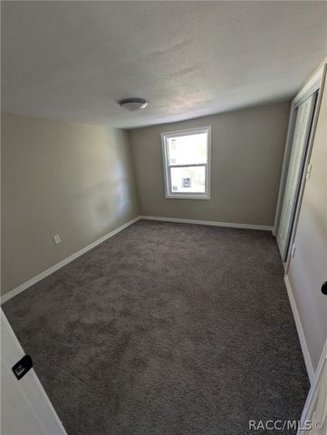 7311 W Brady Lane, Homosassa, FL 34446