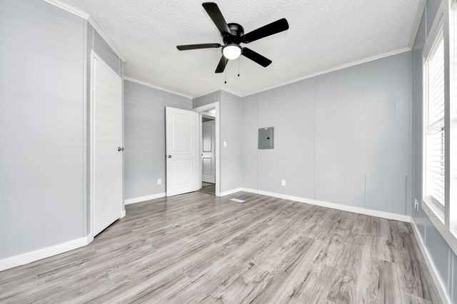 427 County Road 2218, Cleveland, TX 77327