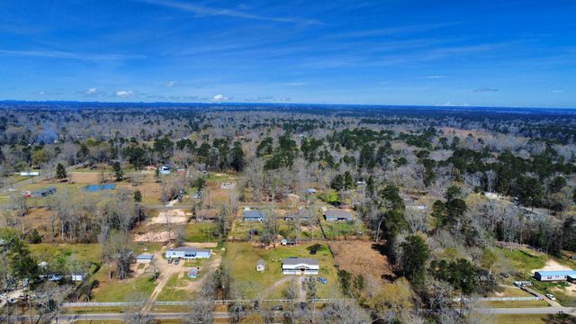 427 County Road 2218, Cleveland, TX 77327