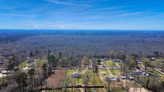 427 County Road 2218, Cleveland, TX 77327