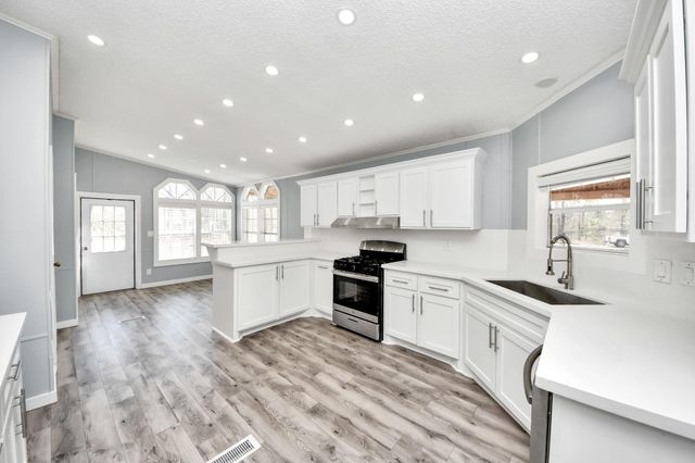 427 County Road 2218, Cleveland, TX 77327