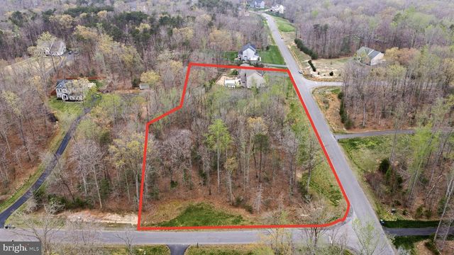 345 LONG MEADOW DR, Fredericksburg, VA 22406