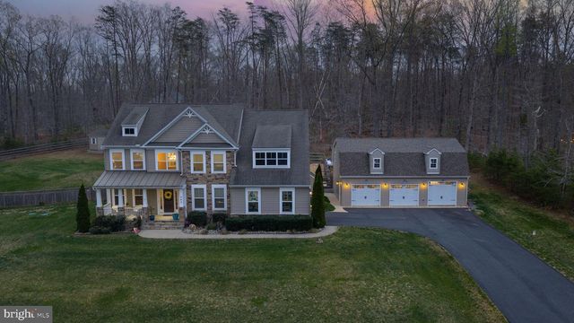 345 LONG MEADOW DR, Fredericksburg, VA 22406