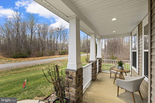 345 LONG MEADOW DR, Fredericksburg, VA 22406