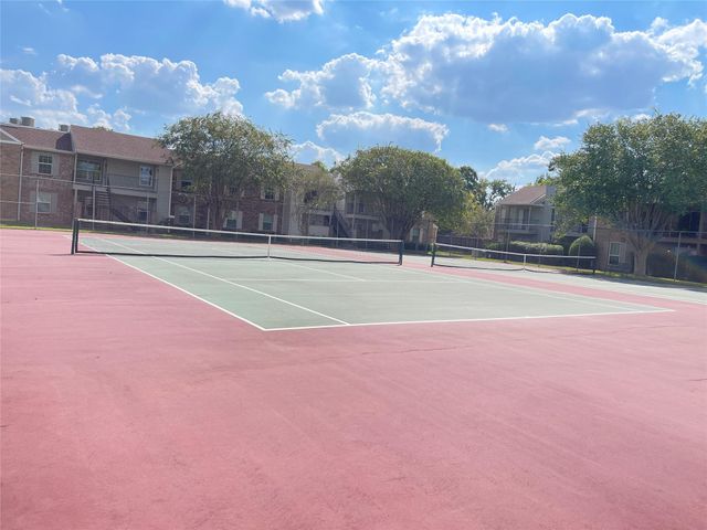 2800 Jeanetta Street 2204, Houston, TX 77063