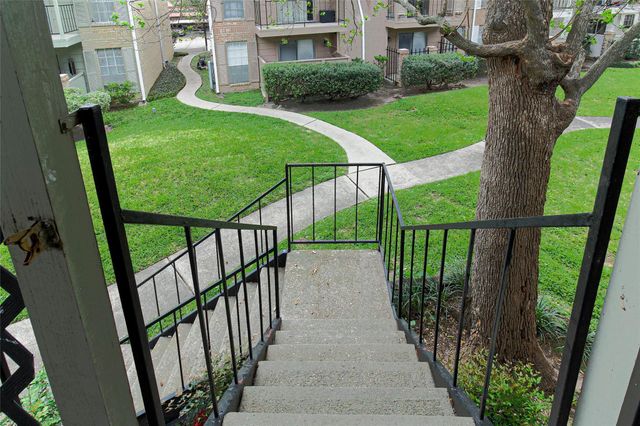 2800 Jeanetta Street 2204, Houston, TX 77063