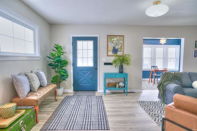 2429 Fredrickson Street, South Bend, IN 46628