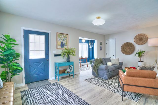 2429 Fredrickson Street, South Bend, IN 46628