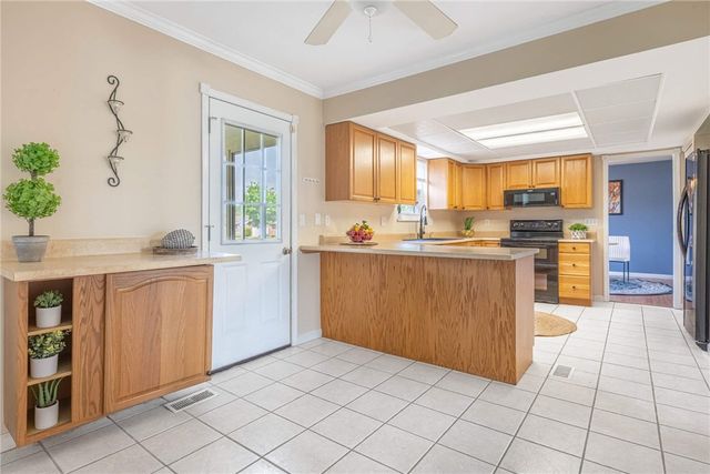 4023 Loop Drive, Englewood, OH 45322