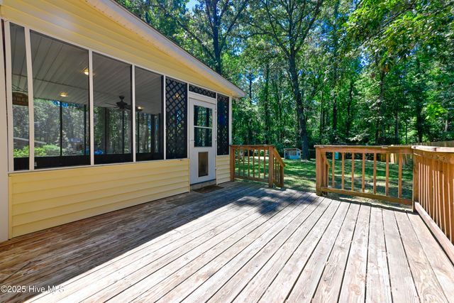 159 Dockside Drive, Jacksonville, NC 28546