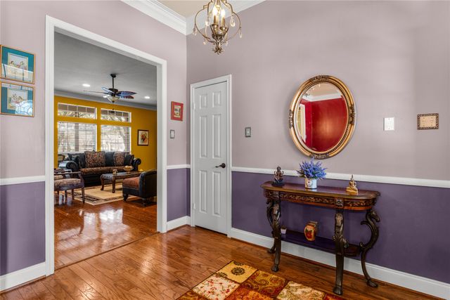 201 Cobblestone Lane, Crawford, TX 76638