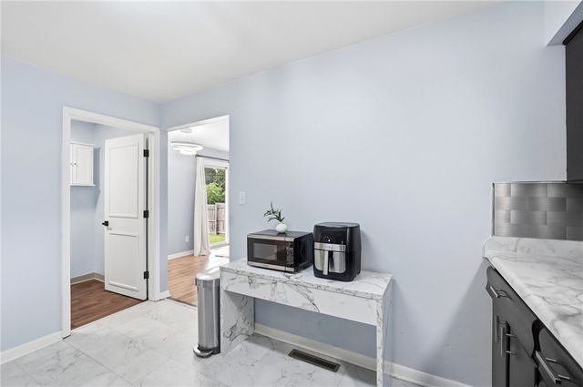 3334 Carlin Drive, West Carrollton, OH 45449