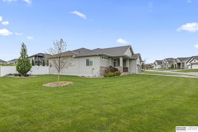 21805 H Street, Elkhorn, NE 68022