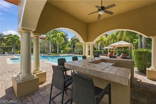 8930 Colonnades CT E 635, Bonita Springs, FL 34135