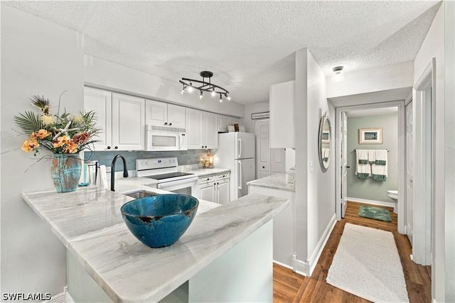 8930 Colonnades CT E 635, Bonita Springs, FL 34135