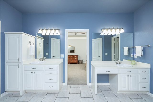 7 Stratfield Lane, Bella Vista, AR 72714