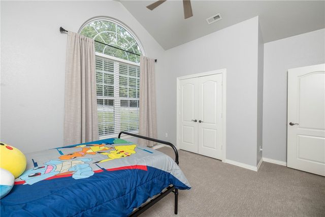 7 Stratfield Lane, Bella Vista, AR 72714