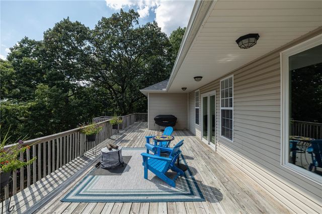 7 Stratfield Lane, Bella Vista, AR 72714