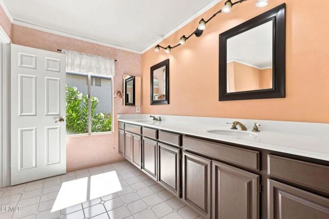 12675 Misty Grove Street, Moorpark, CA 93021