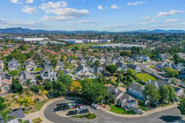 1826 Via Quinto, Oceanside, CA 92056