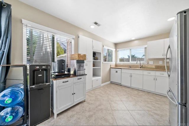 1826 Via Quinto, Oceanside, CA 92056