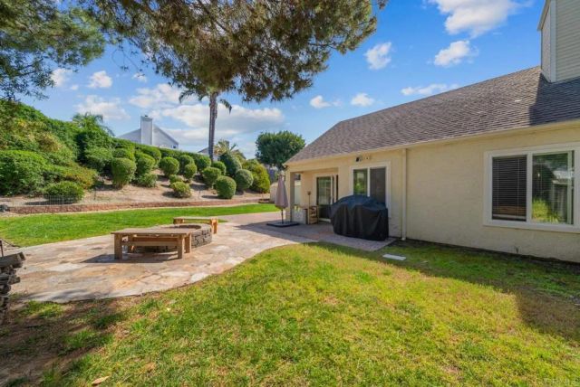 1826 Via Quinto, Oceanside, CA 92056