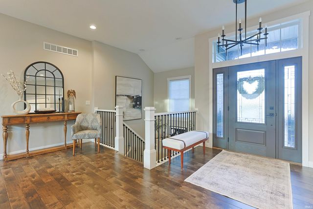 709 W Shore Drive, Osceola, IN 46561