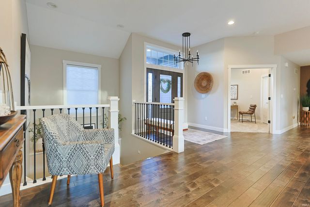 709 W Shore Drive, Osceola, IN 46561