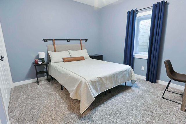 709 W Shore Drive, Osceola, IN 46561