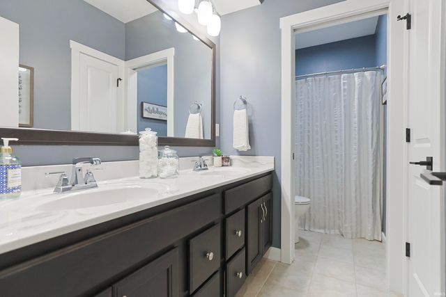 709 W Shore Drive, Osceola, IN 46561