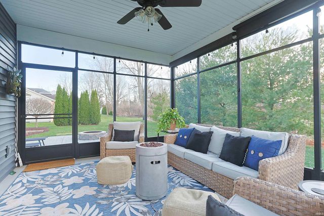 709 W Shore Drive, Osceola, IN 46561