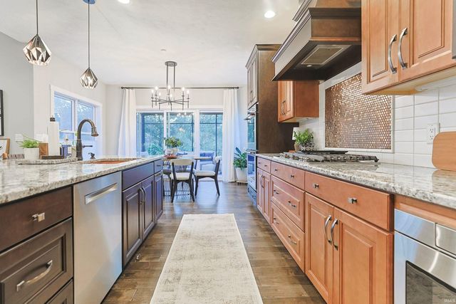 709 W Shore Drive, Osceola, IN 46561