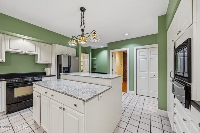 750 Lake Dornoch Drive, Pinehurst, NC 28374