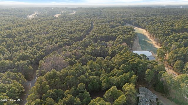 750 Lake Dornoch Drive, Pinehurst, NC 28374