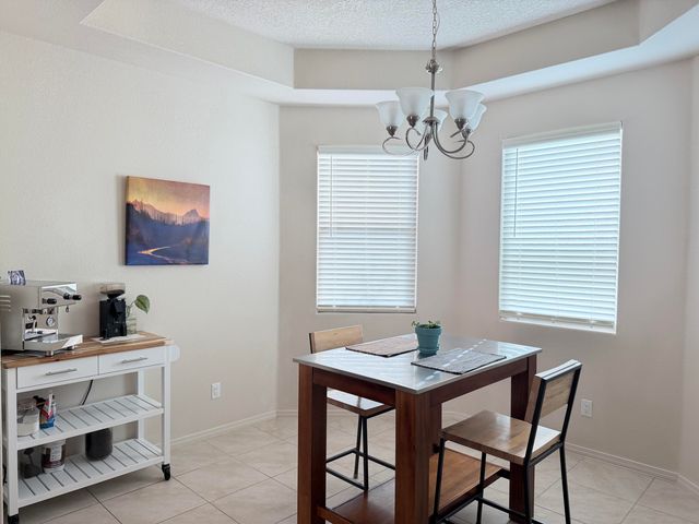 2044 Cougar Run Court SE, Albuquerque, NM 87123
