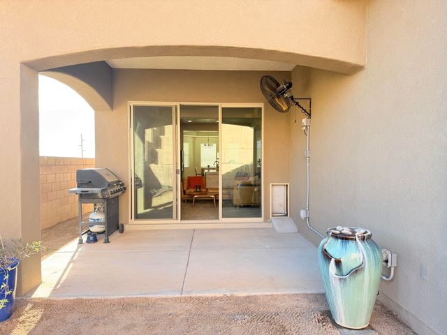 2044 Cougar Run Court SE, Albuquerque, NM 87123